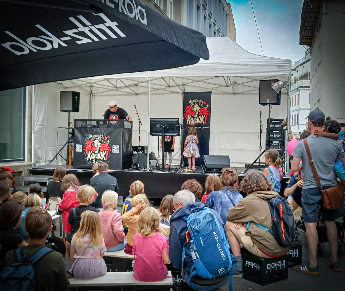 KaraOK! beim Reindorfgassenfest in Wien