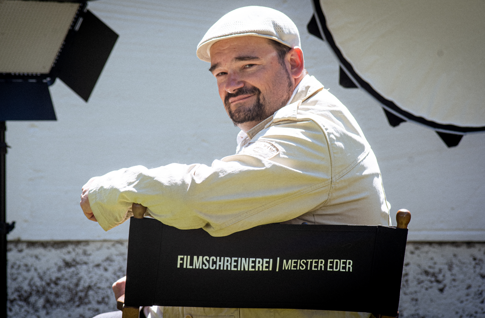 Meister Eder – Gründer der Ideenschreinerei Event-Agentur am Filmset