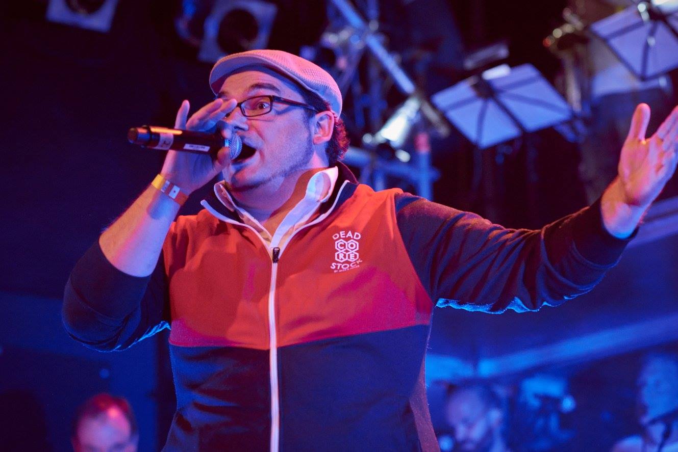 Stephan Eder live auf der Bühne